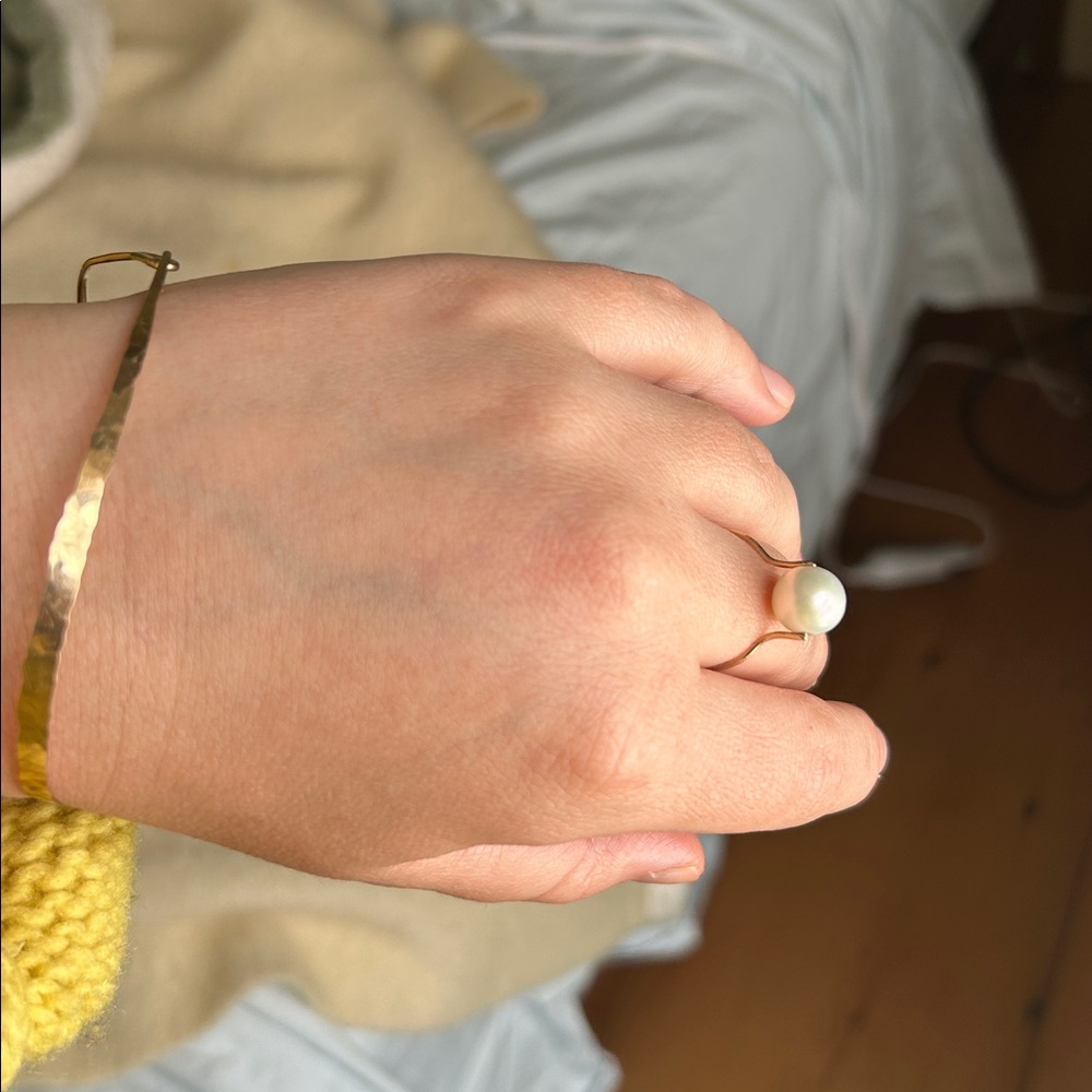 Catbird NYC gold gumball pearl ring size 10 - Picture 9 of 9
